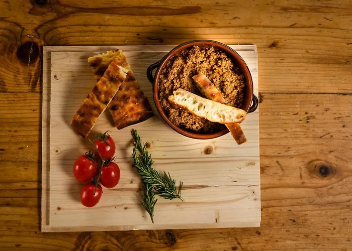 Hotel Borgo Laticastelli 4*