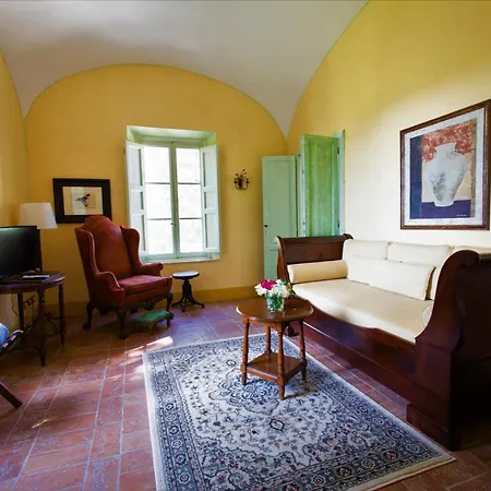 Borgo Laticastelli 4* Раполано-Терме