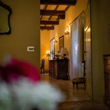 Borgo Laticastelli Отель 4*
