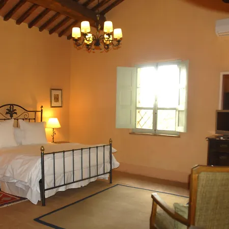 Borgo Laticastelli Отель 4*
