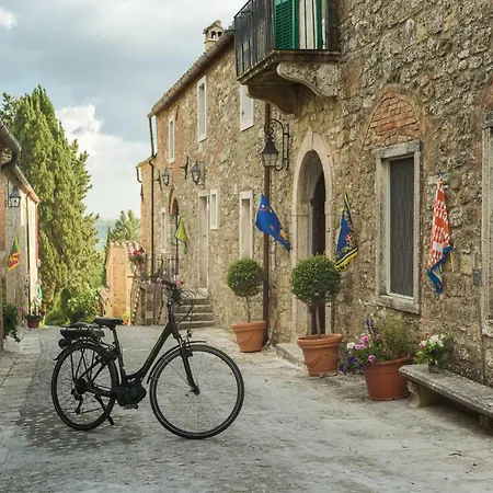Borgo Laticastelli Раполано-Терме