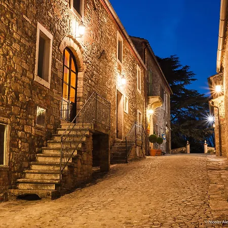 Borgo Laticastelli